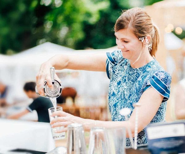 Where to Hire Pop Up Bar Services That Deliver Style and Taste