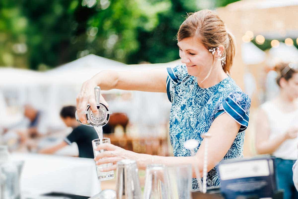 Where to Hire Pop Up Bar Services That Deliver Style and Taste