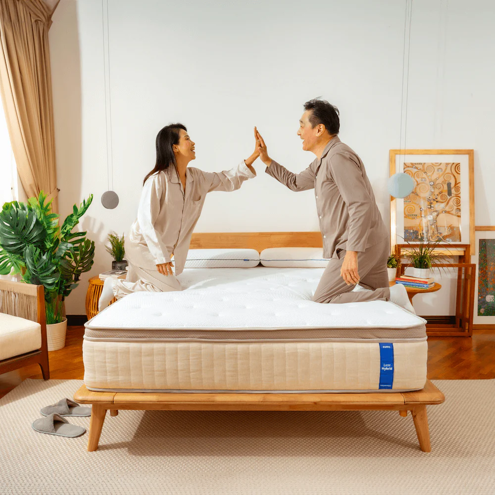 Relieve Back Pain with Our Ergonomic Small Double Mattress Topper